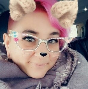 Meet your Posher, Sherry